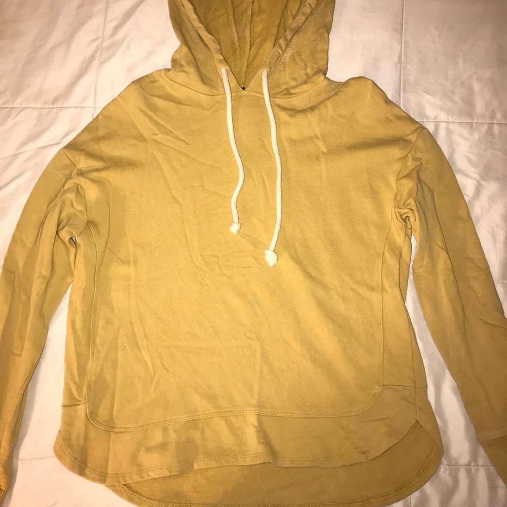 Mustard Sweatshirt | Universal Thread ✨ - Picture 3 of 4